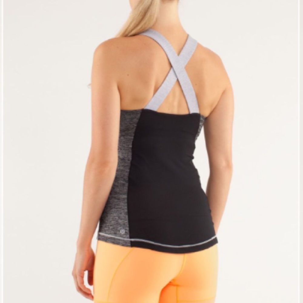 SOLD Lululemon Spin It To Win It Tank Silver Black Sz 4